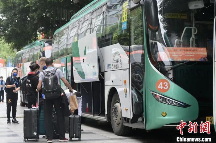 就像马洛塔所说，对于续约他没有担忧，因为所有人都展示出了对国米的爱，他们想继续自己的蓝黑冒险。